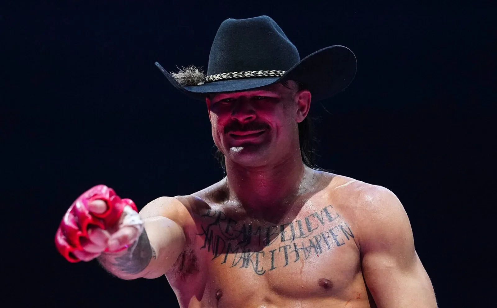 Diego Lopes faz história no UFC Freedom 250, na Casa Branca