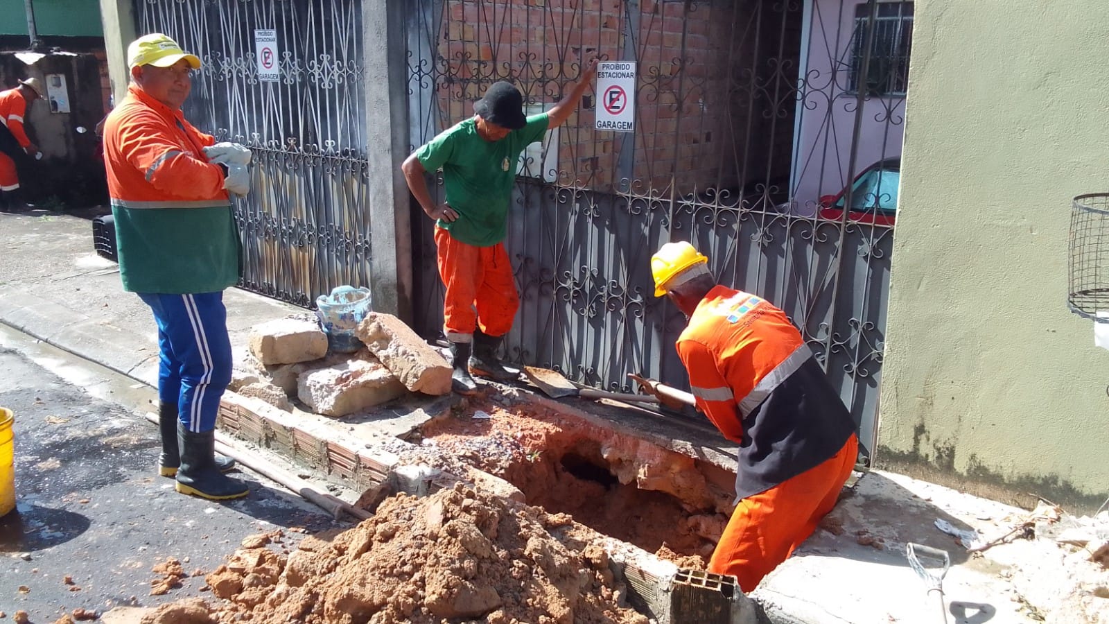 Prefeitura Implanta Nova Rede De Drenagem Em Via De Estação De ônibus