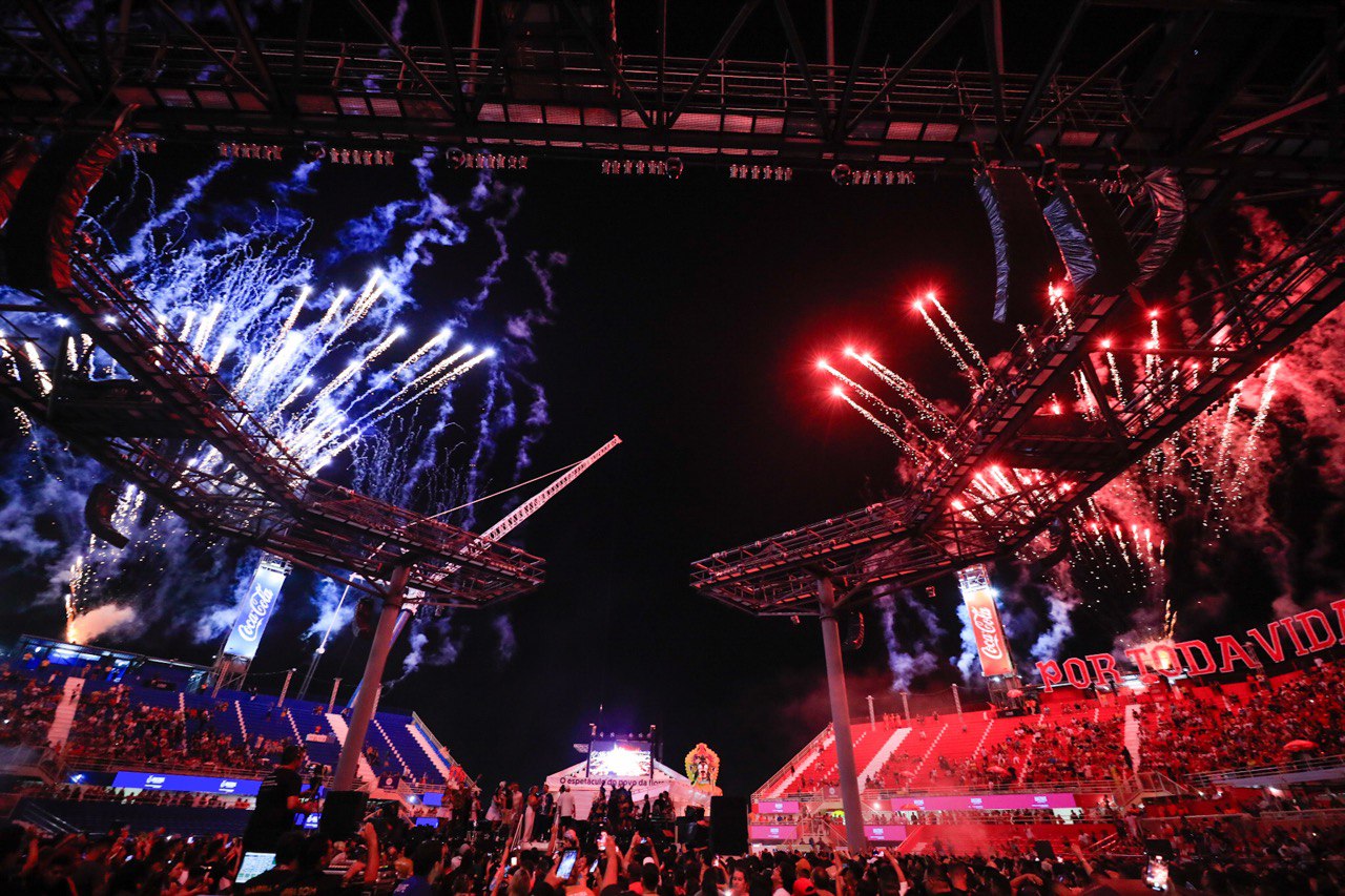 Noite histórica Festa dos Visitantes inédita no Bumbódromo é grande