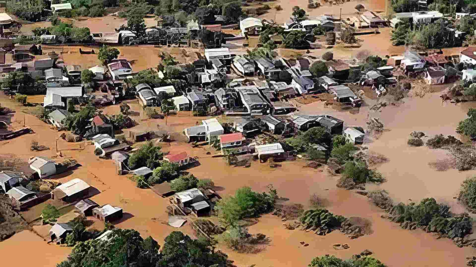Chuva avança do Rio Grande Sul para Santa Catarina e causa estragos
