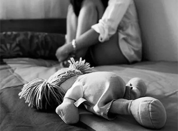 Trio é preso em flagrante por envolvimento no estupro de adolescente de 13 anos em Manaus