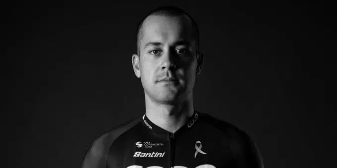 Ciclista, André Drege, morre durante competição na Áustria ao sofrer queda