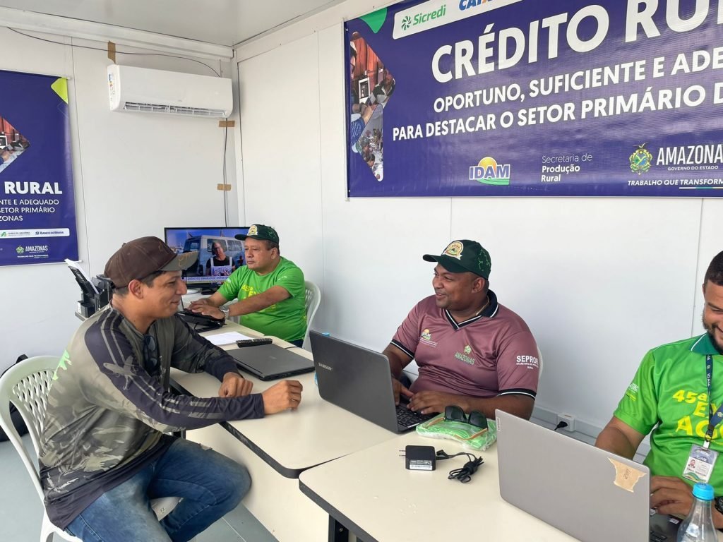 Idam anuncia mutirão de crédito rural a pescadores artesanais em Santa Isabel do Rio Negro