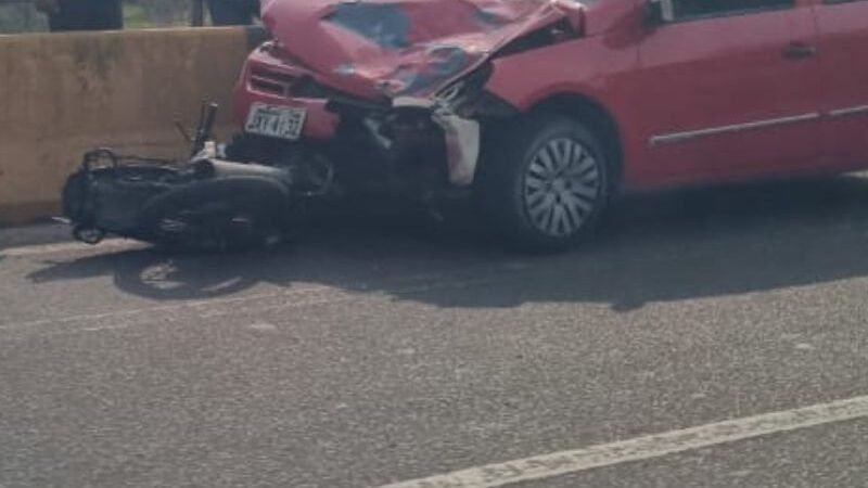 Grave acidente em avenida de Manaus deixa dois mortos