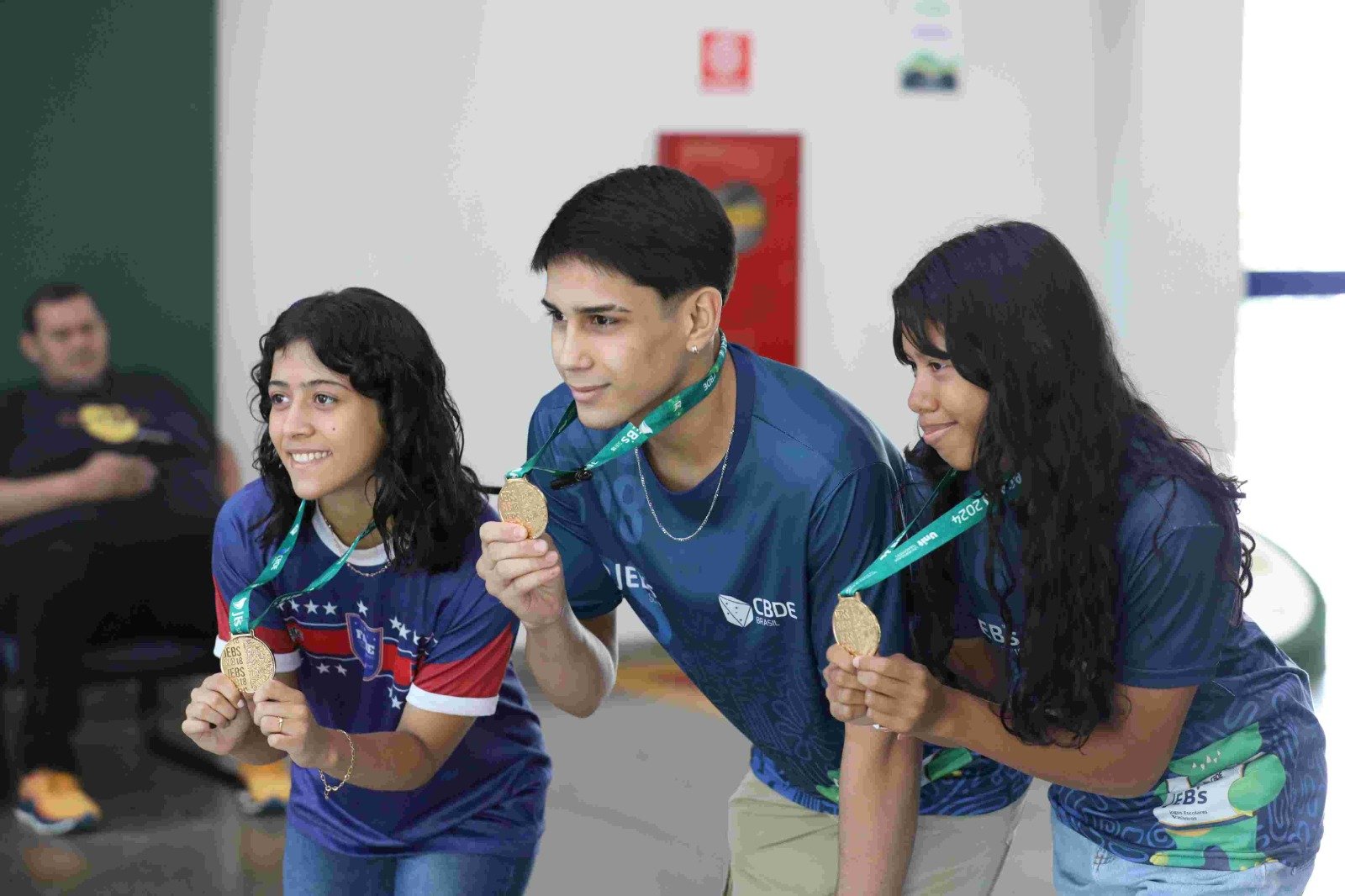 Atletas amazonenses de wrestling representam o Brasil em competição escolar no Oriente Médio