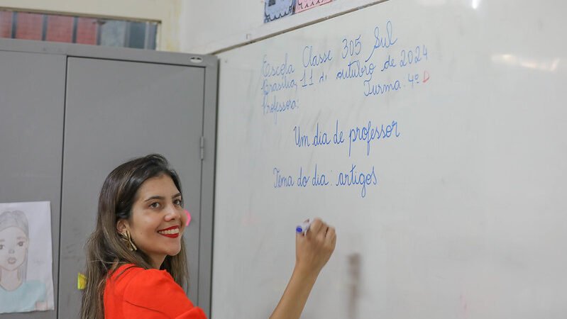 Educadores do DF conduzem estudantes de todas as idades na jornada do aprendizado