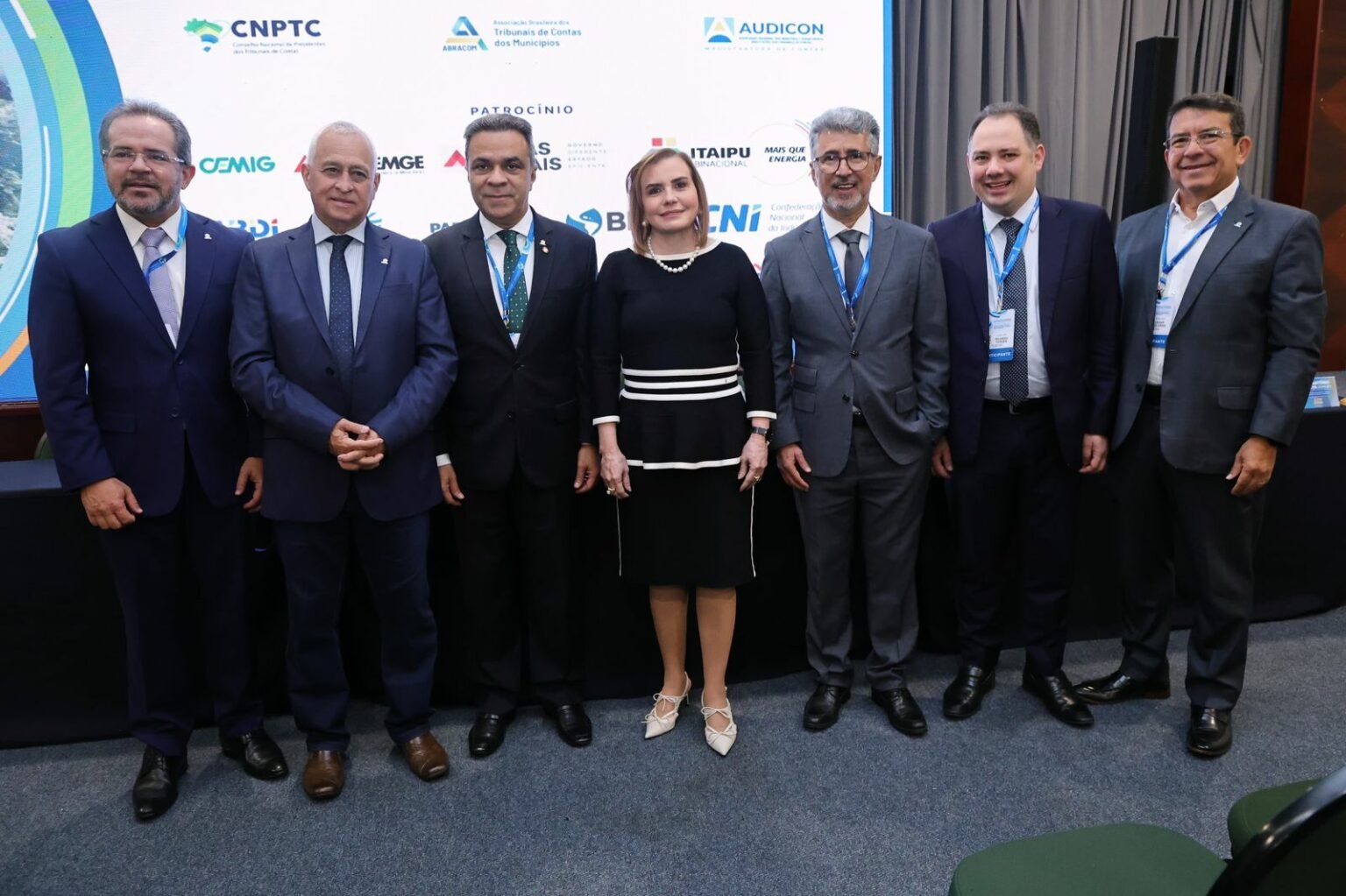 Yara Lins participa do IX Encontro Nacional