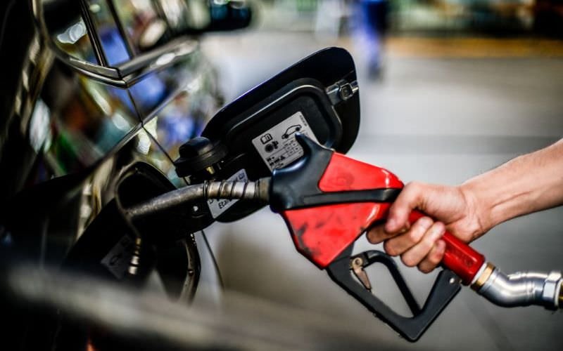 Petrobras anuncia reajuste a partir deste sábado