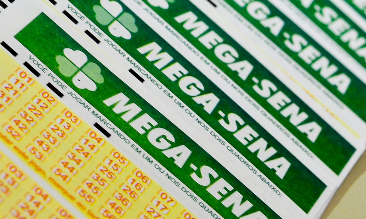 Mega-Sena sorteia nesta terça-feira prêmio acumulado em R$ 100 milhões