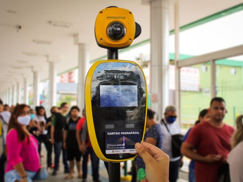 Associações se mobilizam contra o aumento da passagem de ônibus em Manaus