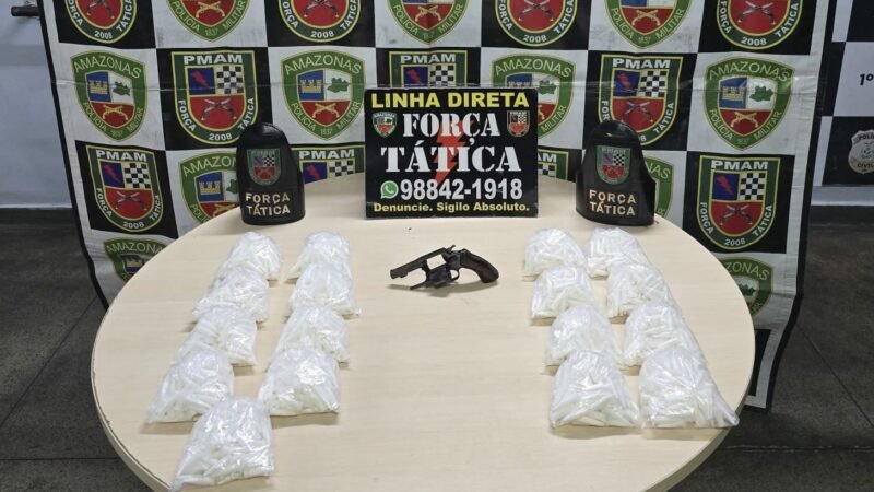 Drogas e arma de fogo são apreendidas em patrulhamento na zona sul de Manaus