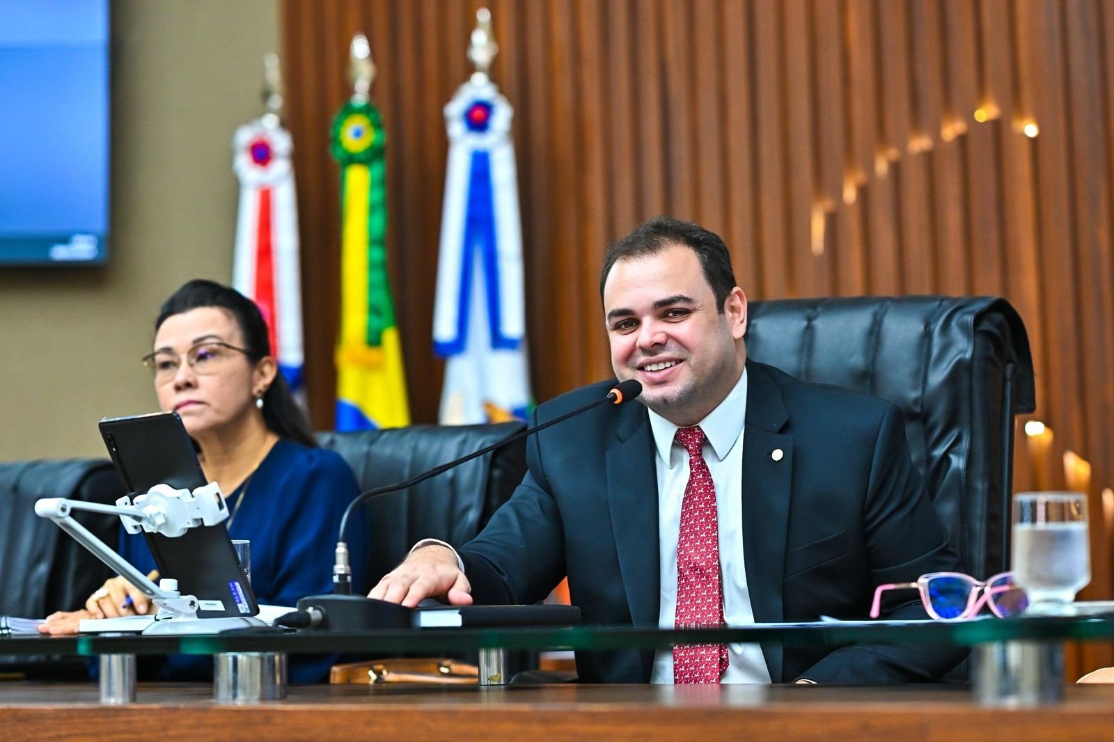 Roberto Cidade propõe PL que garante prioridade à aquisição de produtos da pesca artesanal por restaurantes da UEA