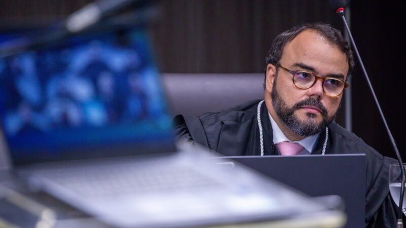 TRE-AM julga primeiro caso de deepfake e mantém punição por propaganda irregular