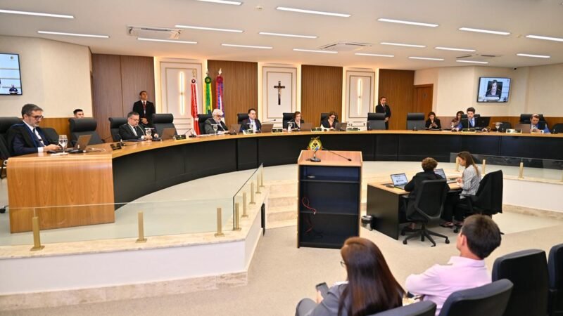 TCE-AM mantém condenação e determina que prefeito de Envira devolva quase R$ 90 mil aos cofres públicos