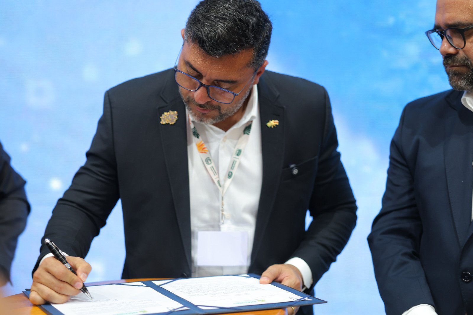 Wilson Lima destaca ações concretas do Amazonas para redução de emissões em painel global da COP30