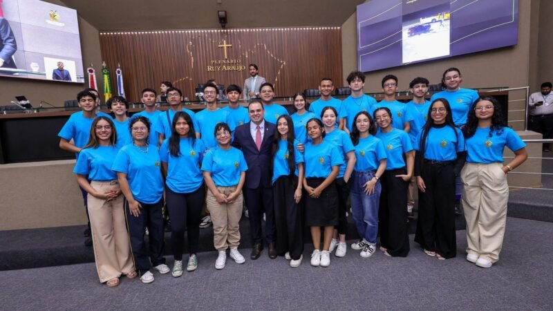 Lei de Roberto Cidade cria marco legal para estimular empreendedorismo digital entre jovens amazonenses