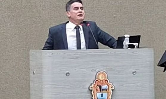 David Almeida renuncia e lança movimento “Acorda Amazonas”