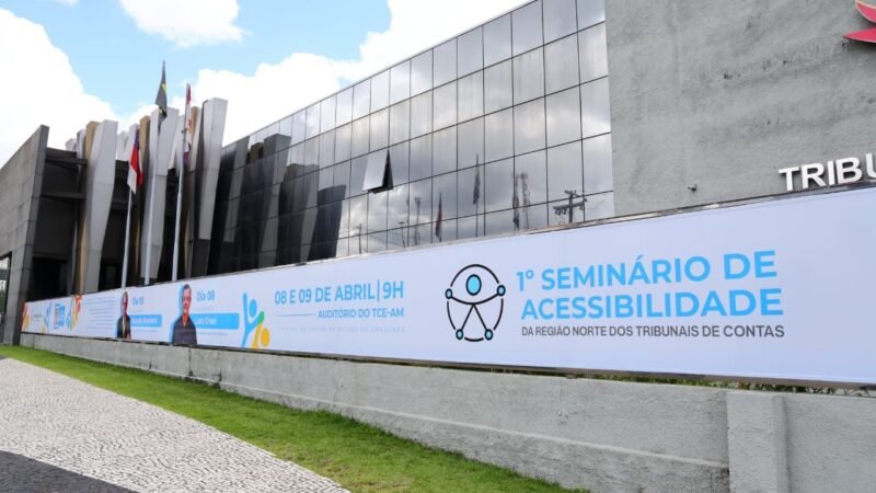 TCE-AM leva serviços e orientação a pessoas com deficiência em seminário inédito