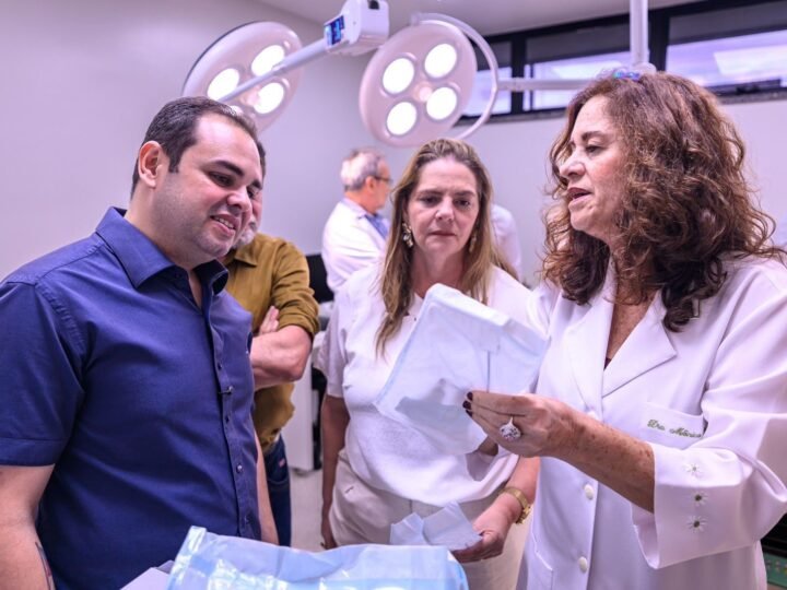 Governador Roberto Cidade vistoria obras na Fundação Cecon