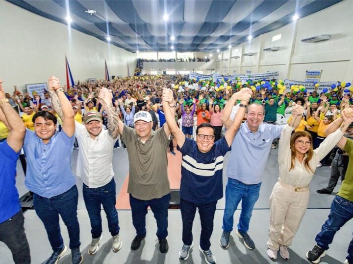 Omar Aziz, Eduardo Braga e Adail Filho cumprem agenda de entregas para a população de Coari e demonstram força do interior do Amazonas