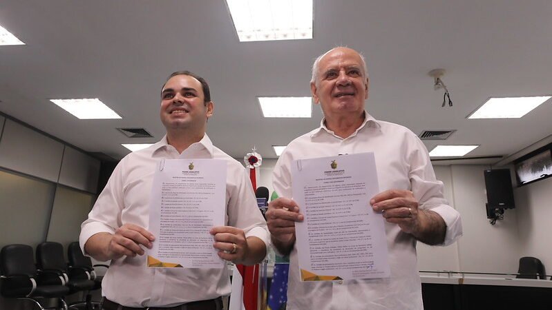 Assembleia Legislativa do Amazonas oficializa cinco chapas para a eleição indireta