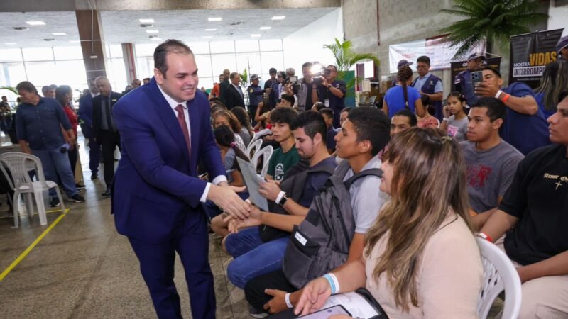 Governador interino Roberto Cidade destaca ampliação da cidadania no interior durante abertura do ‘Registre-se em Manaus’