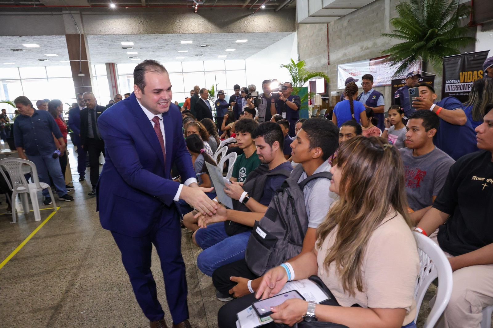 Governador interino Roberto Cidade destaca ampliação da cidadania no interior durante abertura do ‘Registre-se em Manaus’