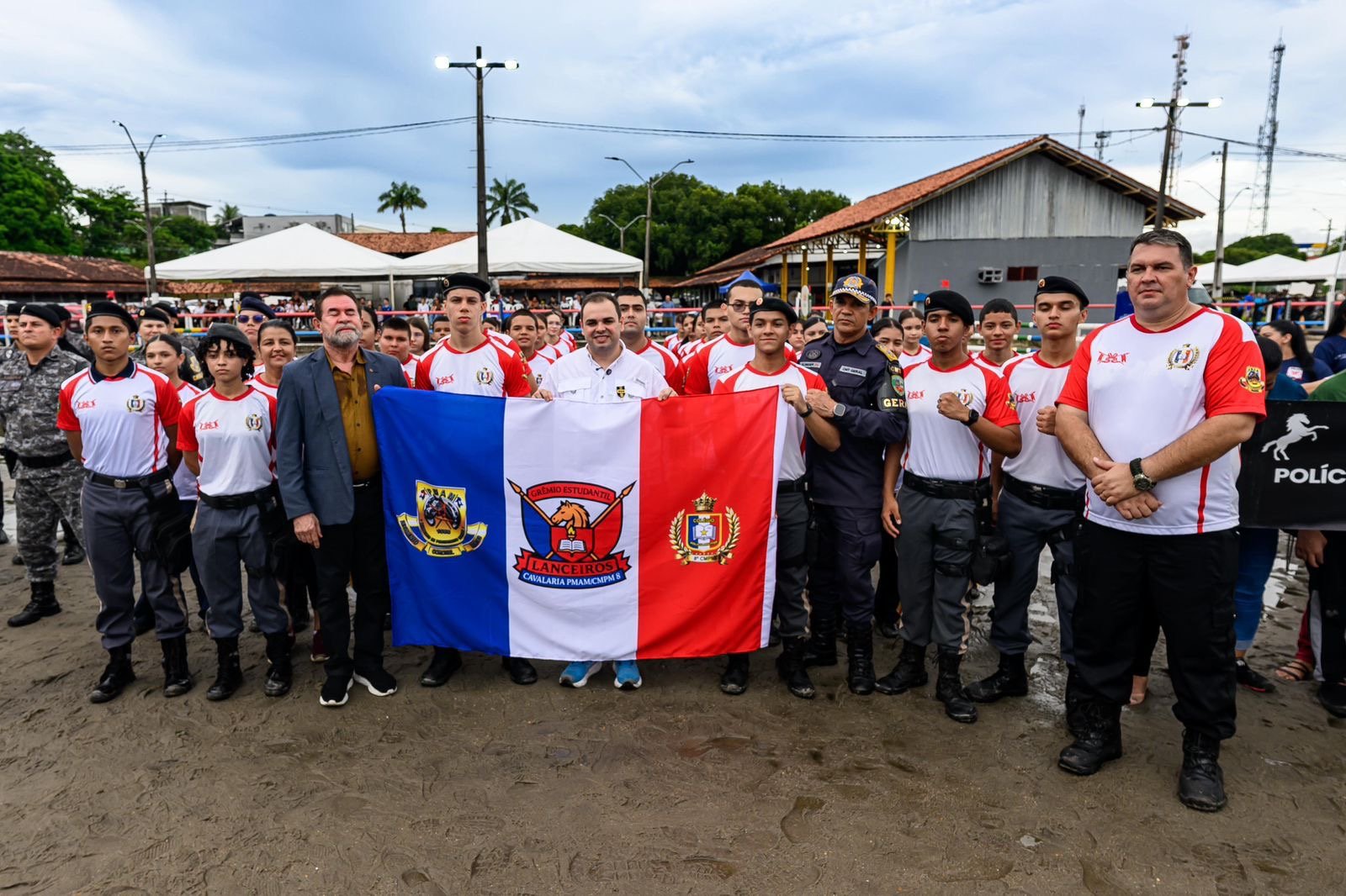 Durante celebração dos 189 anos da PMAM, governador interino Roberto Cidade destaca mais de R$ 1 bilhão em investimentos na segurança pública