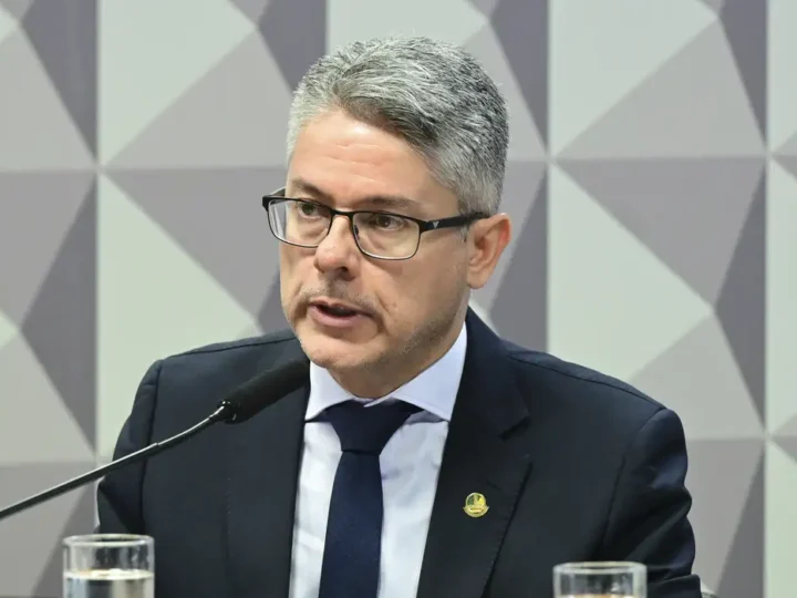 Relator da CPI pede indiciamentos de Toffoli, Moraes, Gilmar e Gonet