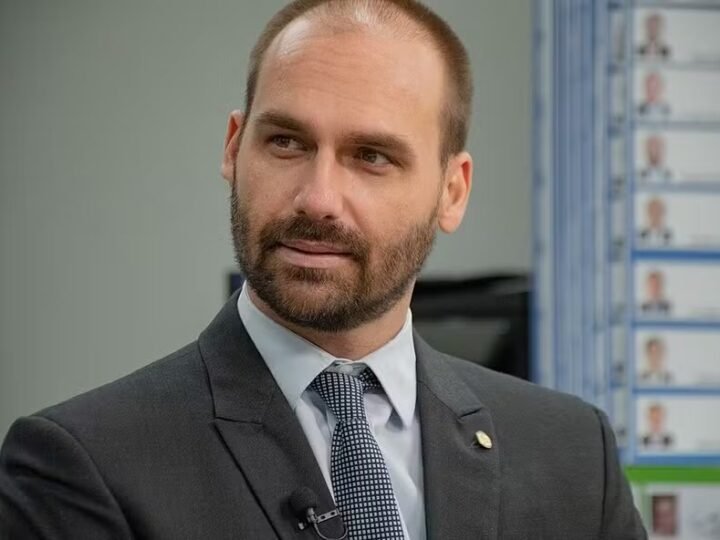 Cármen Lúcia acompanha relator e vota pela condenação de Eduardo Bolsonaro por difamação