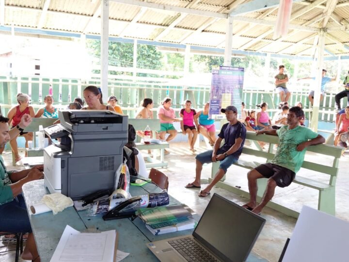 Idam atende agricultores familiares em Maués com emissão de documentos e elaboração de projetos para crédito rural