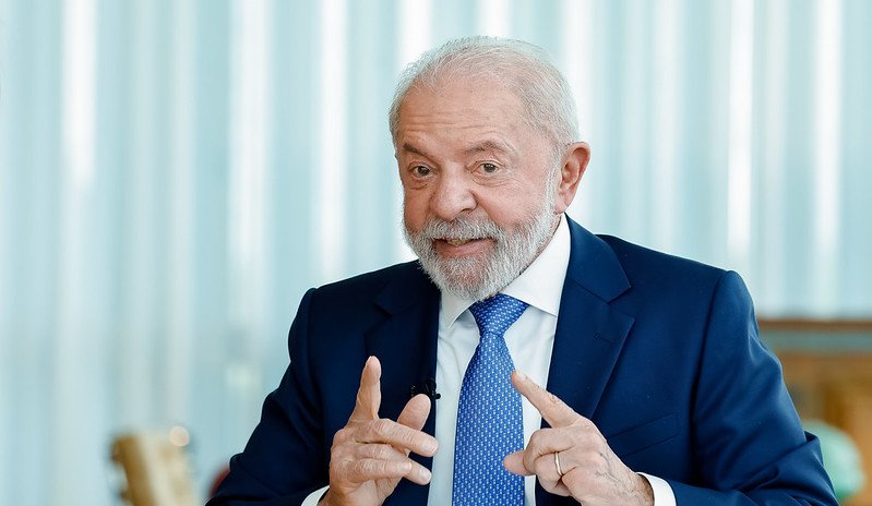 Lula passa por procedimento cirúrgico em SP e deve manter repouso