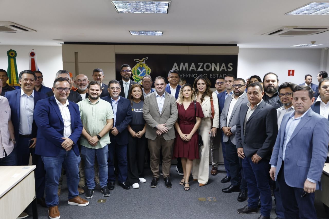 Roberto Cidade confirma reajuste salarial para profissionais da Segurança Pública no Amazonas