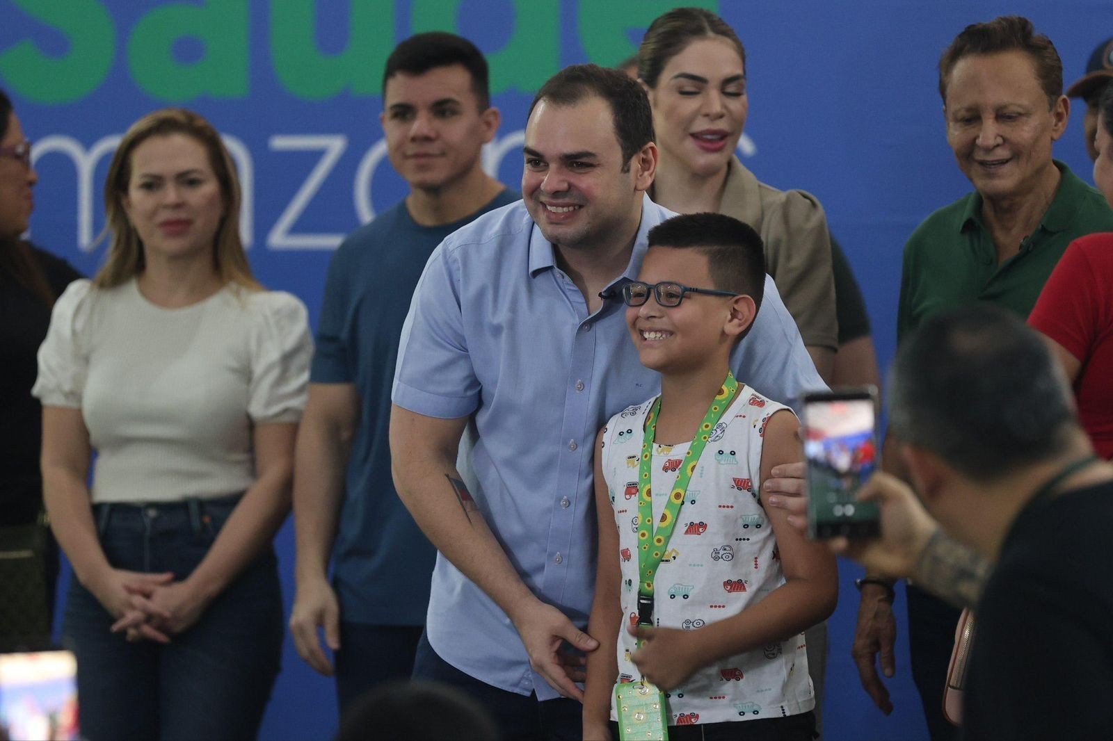 Roberto Cidade acompanha entrega de 1,2 mil óculos e avança com mutirão oftalmológico no Amazonas