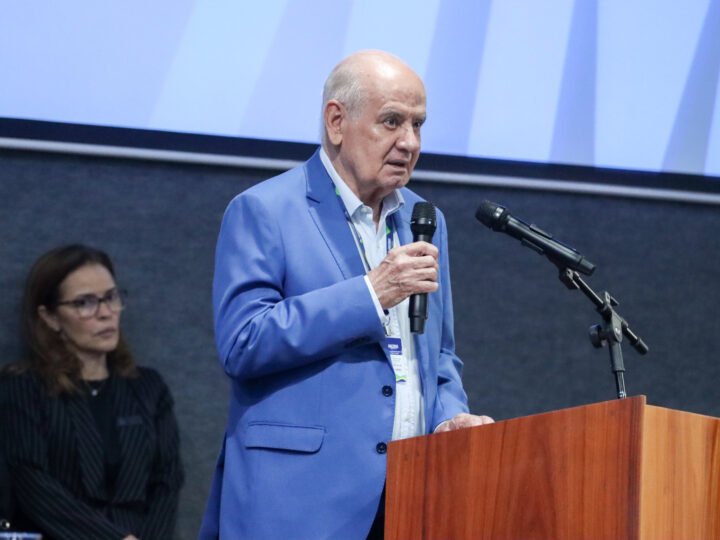 Serafim Corrêa deixa Sedecti após gestão marcada por avanços no Amazonas