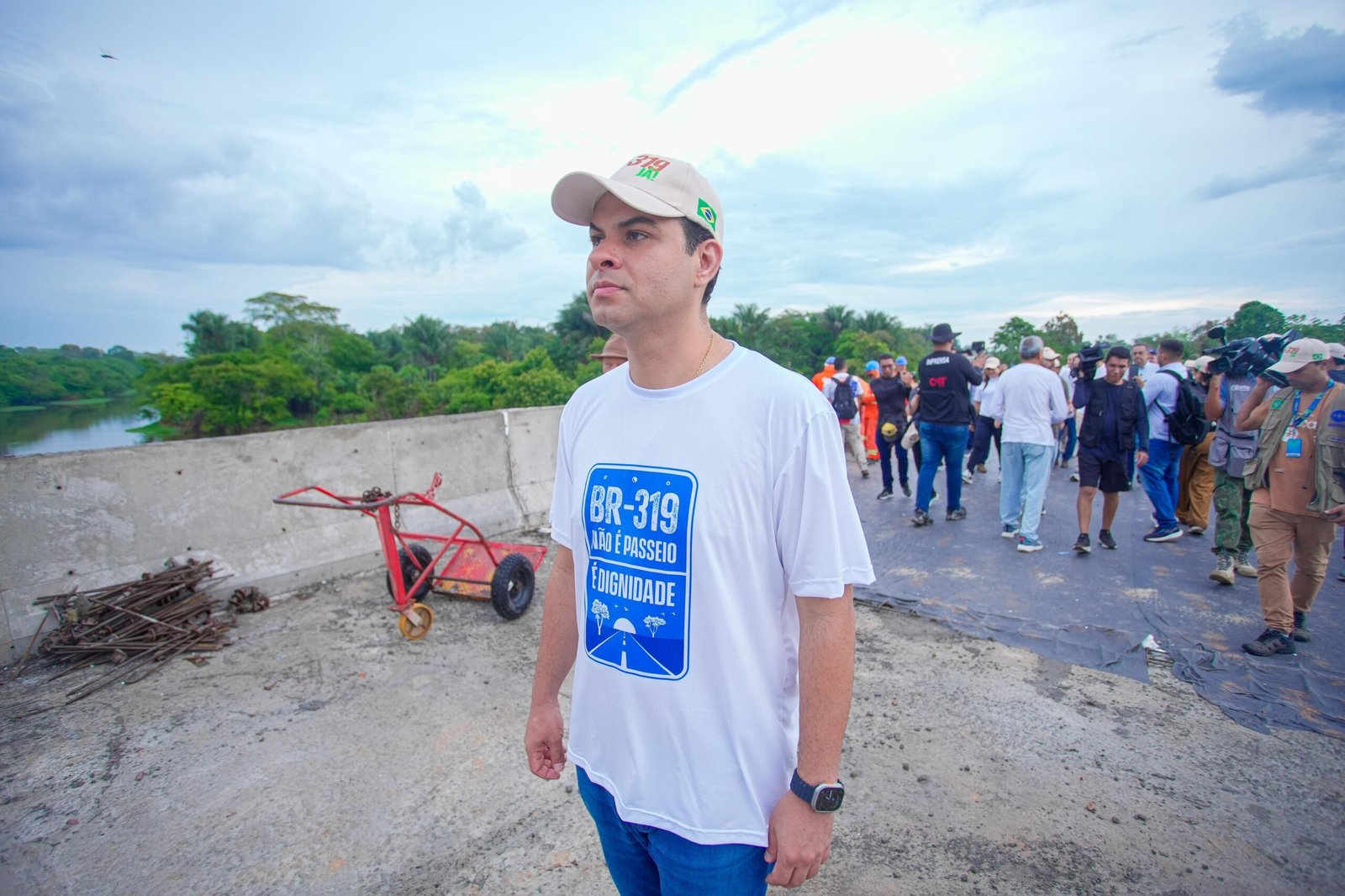 Saullo Vianna destaca editais do DNIT que somam mais de R$ 1,3 bilhão para obras no trecho do meio da BR-319