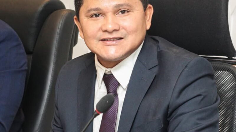 João Roberto contesta ação contra BR-319 e defende fim do isolamento no interior do Amazonas