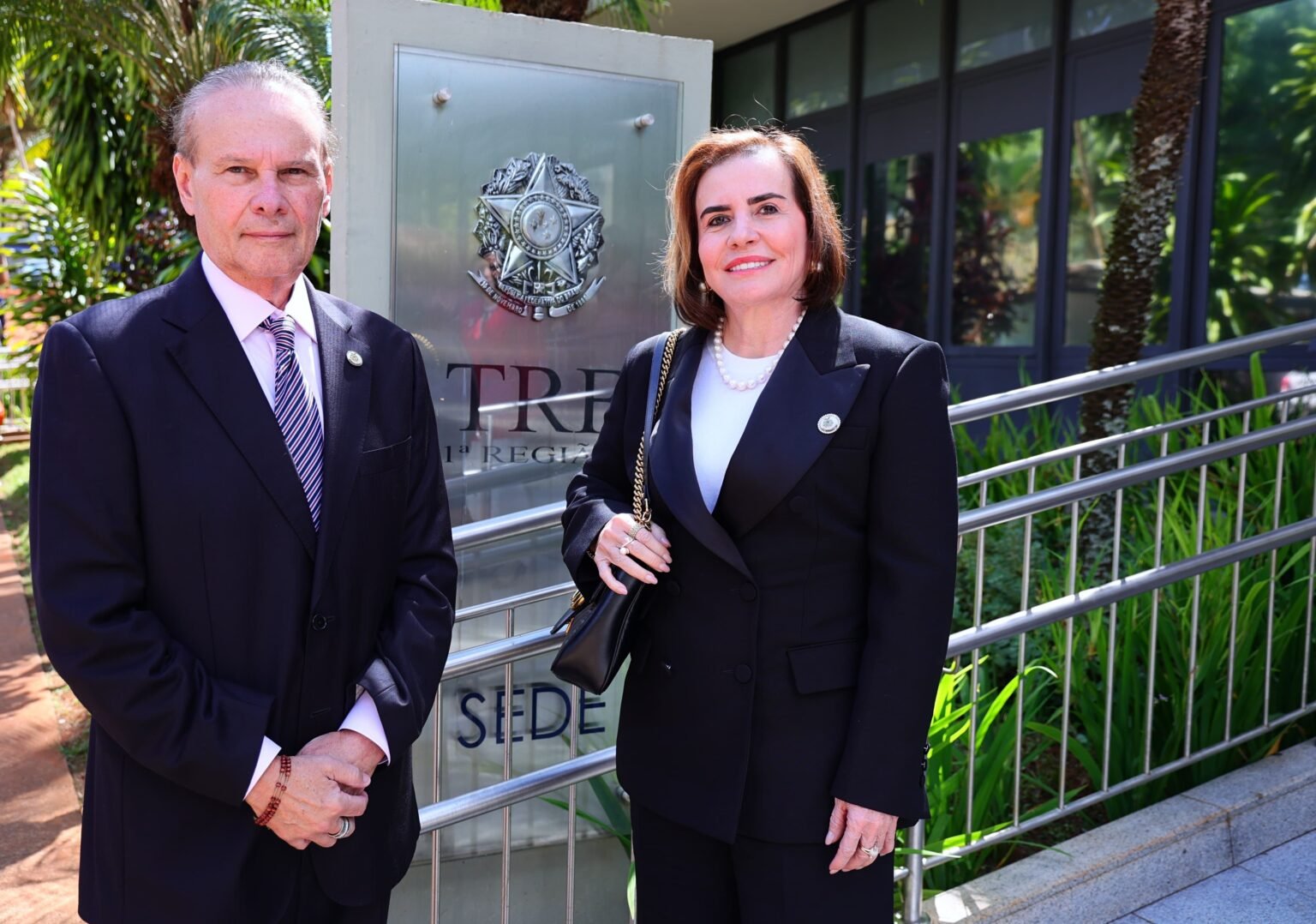 Yara Lins prestigia posse da nova mesa diretora do TRF-1 em Brasília